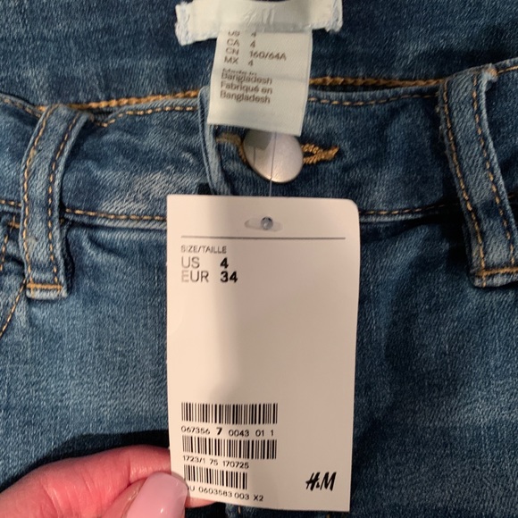 NWTS H&M shorts - Picture 3 of 3